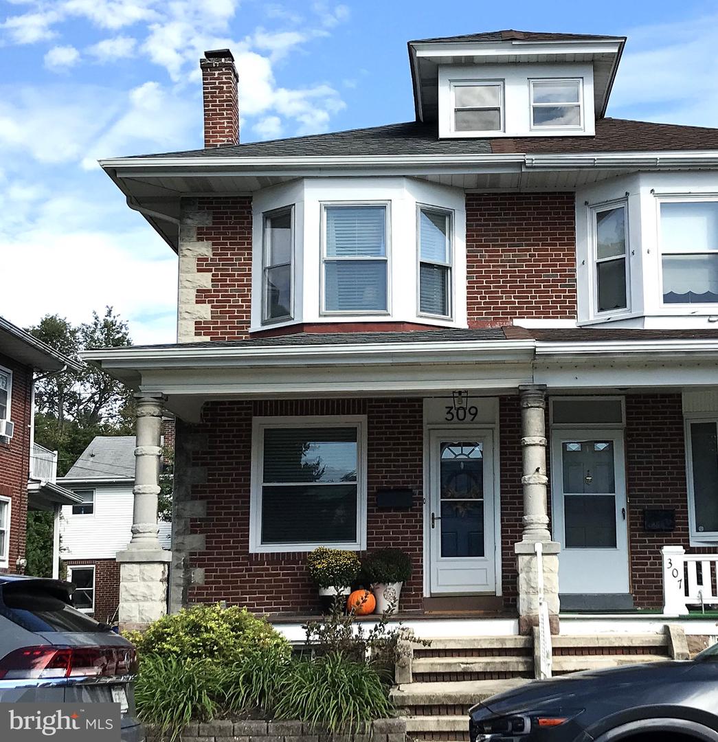 309 Telford Ave — photo