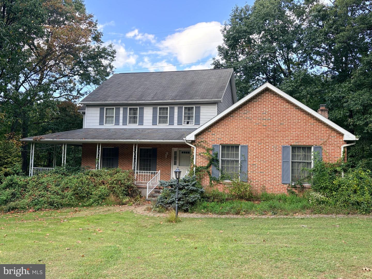 5066 Valley View Rd — photo