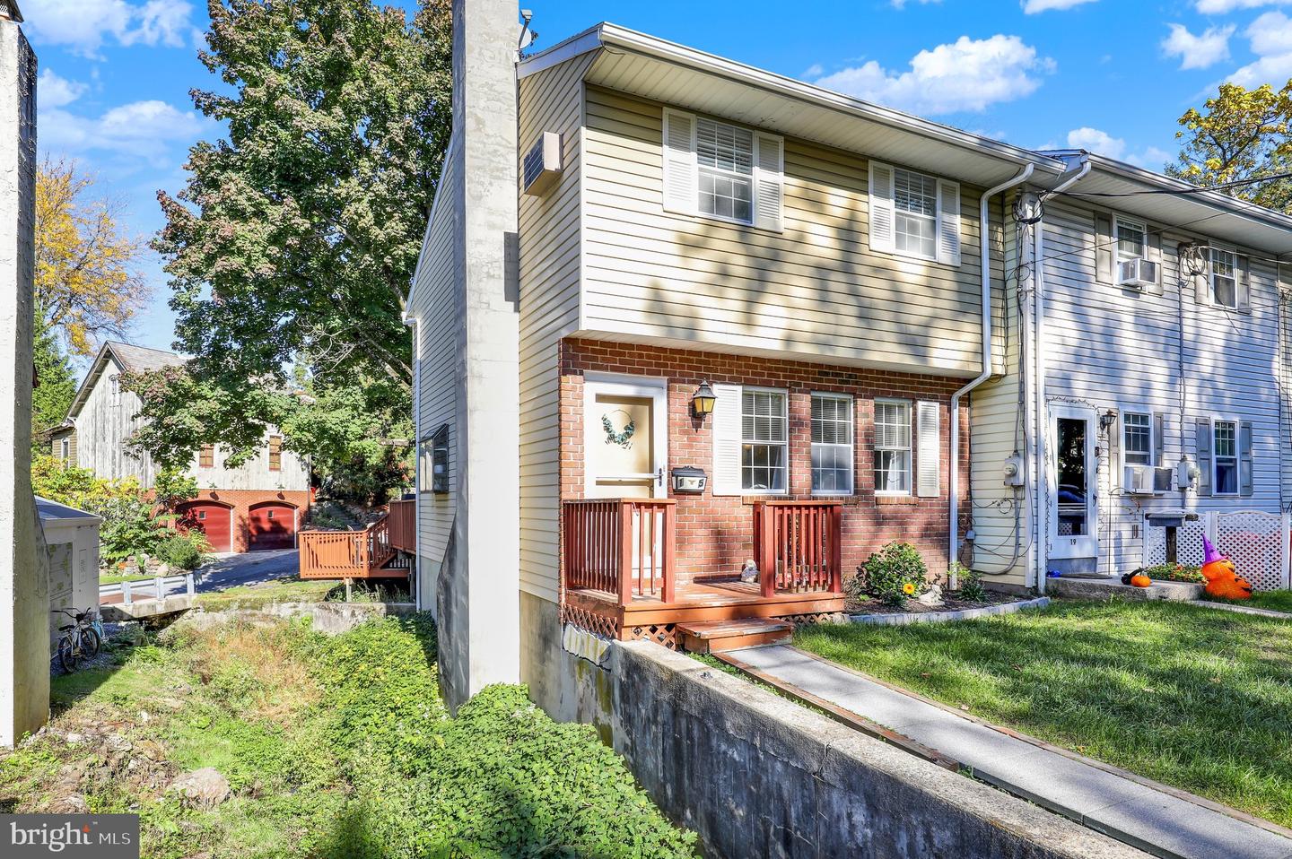 15 Reed Street, Mohnton, PA 19540 | Realty.com