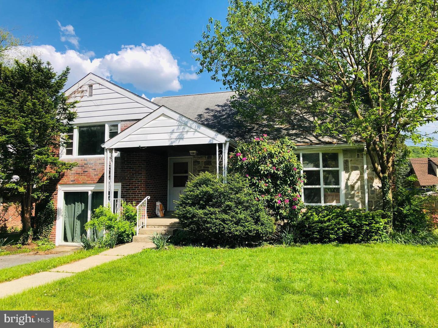 913 Brighton Ave — photo