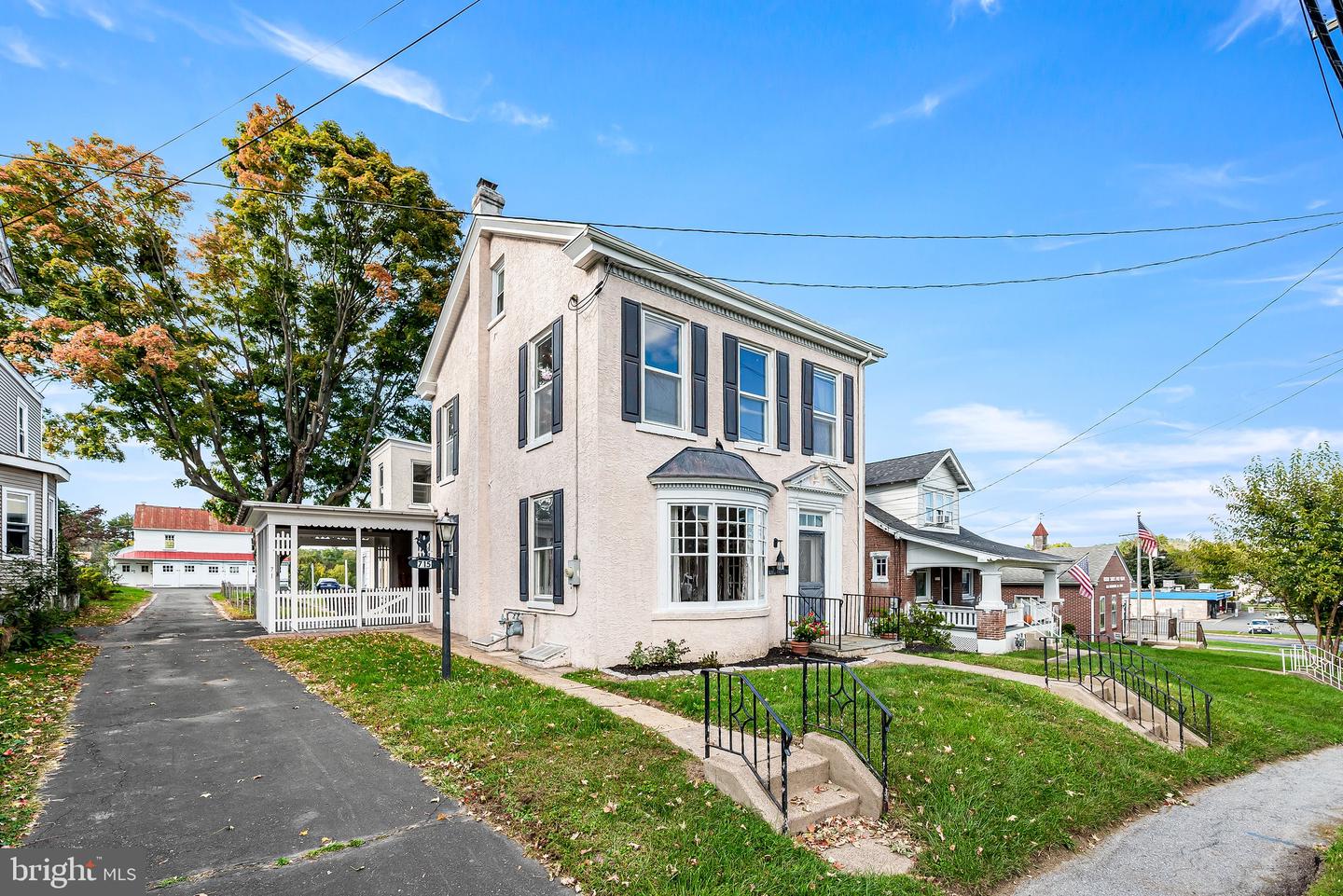 715 N Reading Ave — photo
