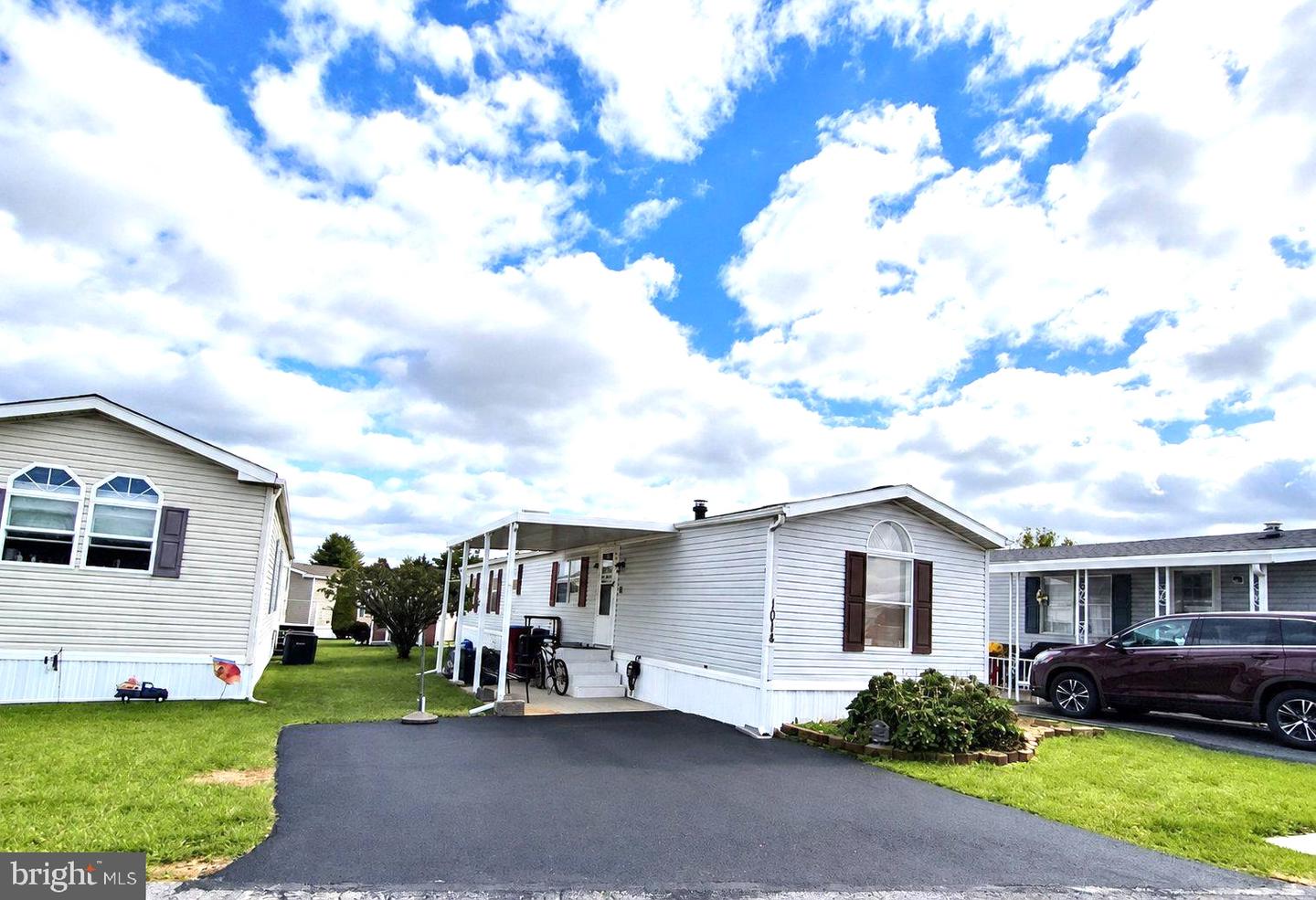1014 Barberry Ave — photo