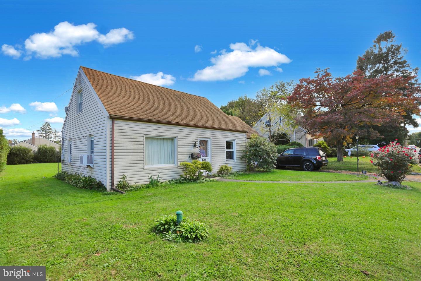 508 Lockheed Avenue, Reading, PA 19601 — photo 3