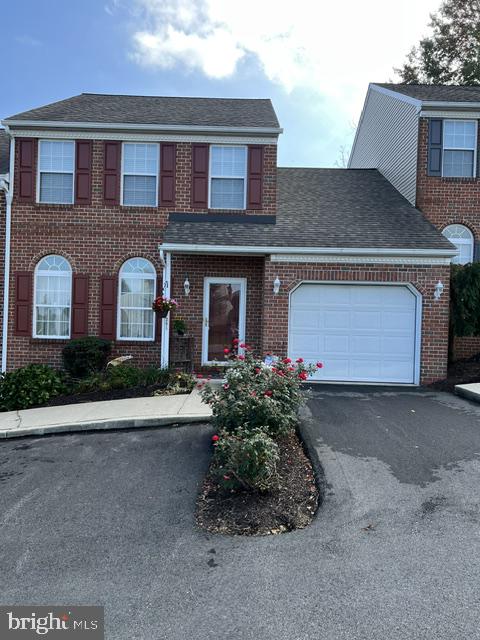205 Barrington Dr — photo