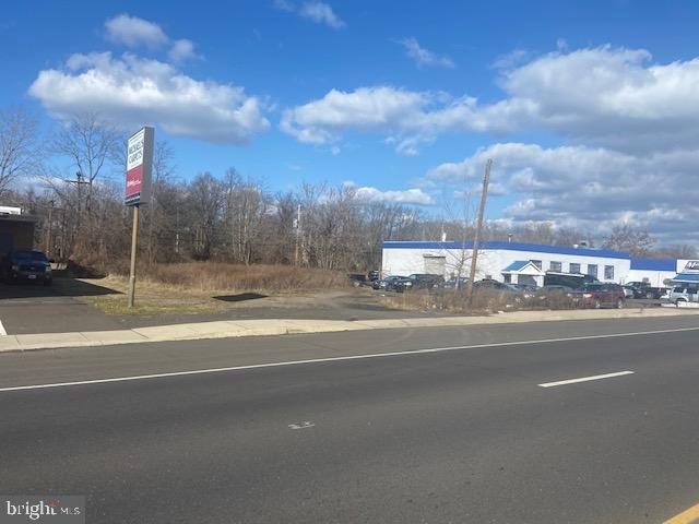 6927-6999 Bristol Pike — photo