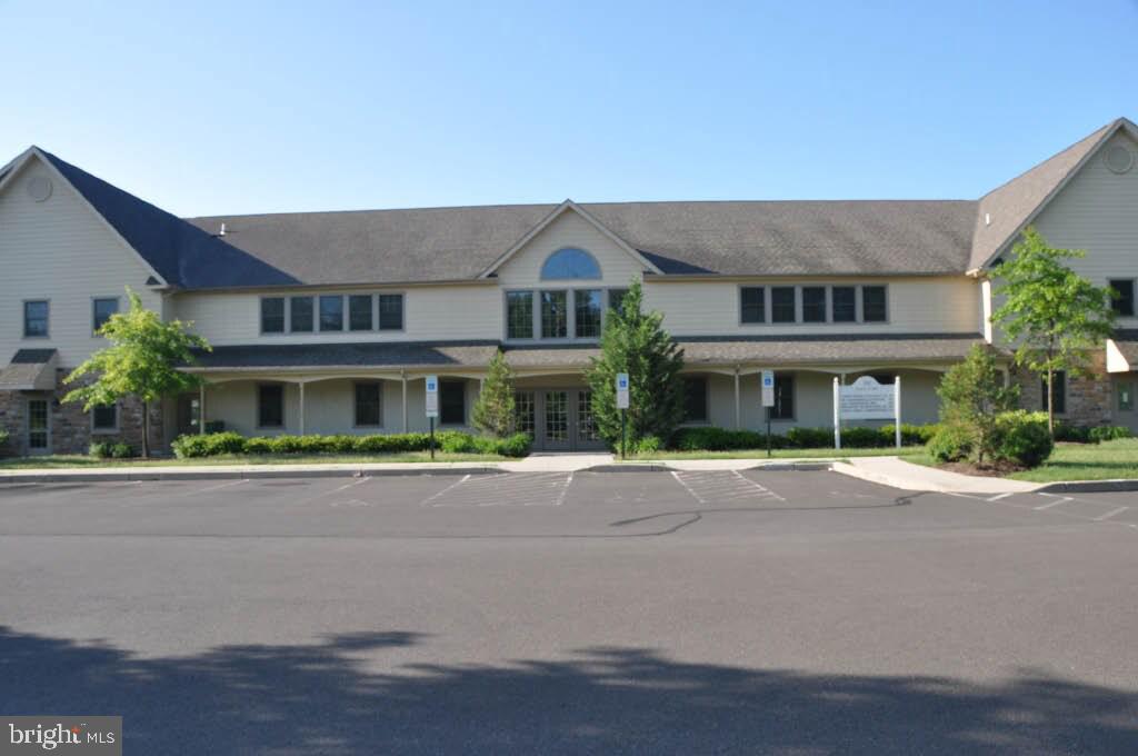 385 Oxford Valley Rd #310 — photo