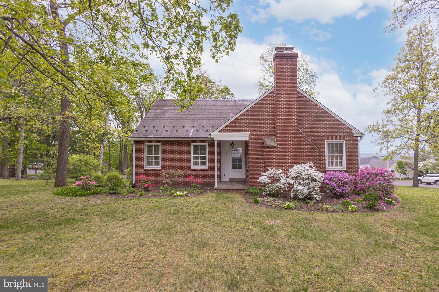 903 N RIDGE ROAD, PERKASIE PA 18944