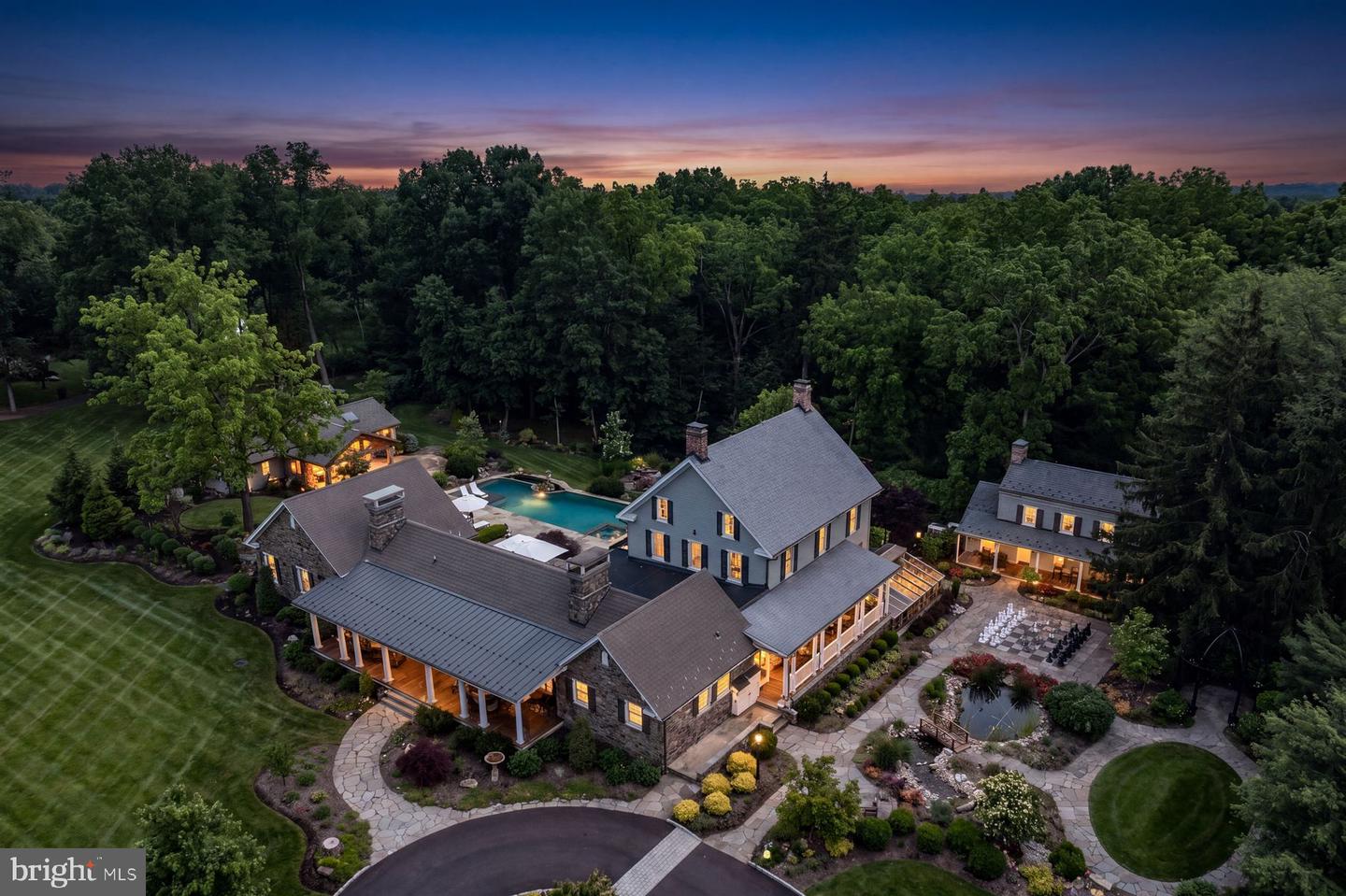 9 Blueberry Ln — photo