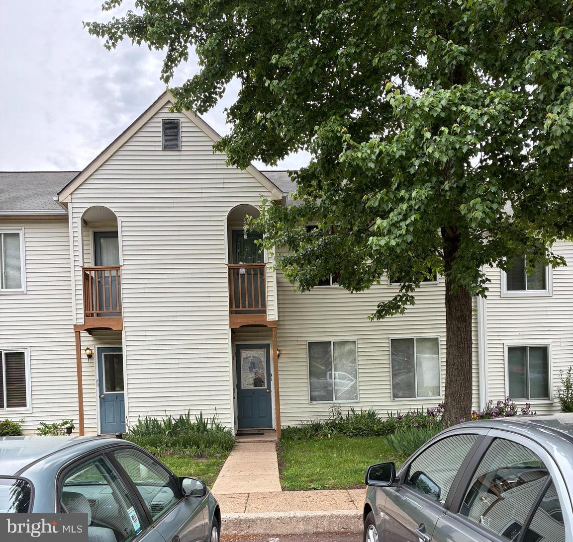 8-A Kittery Ct — photo