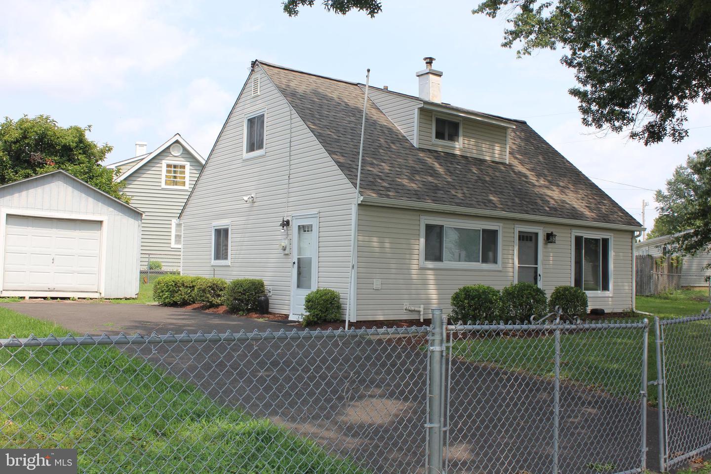 553 Doloro — photo