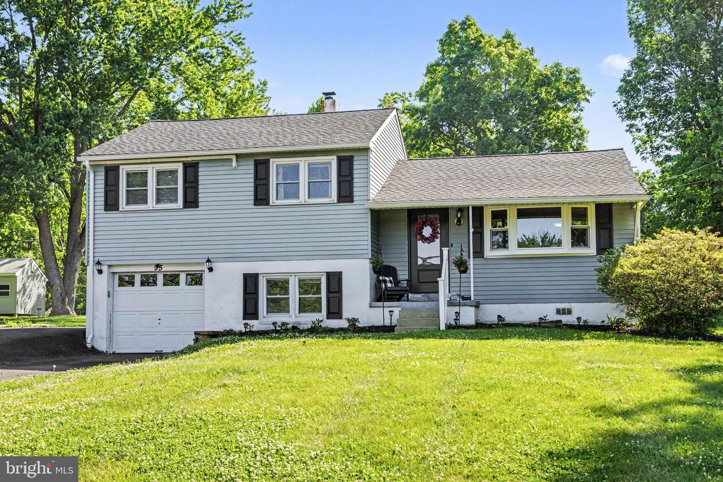 95 Duane Rd — photo