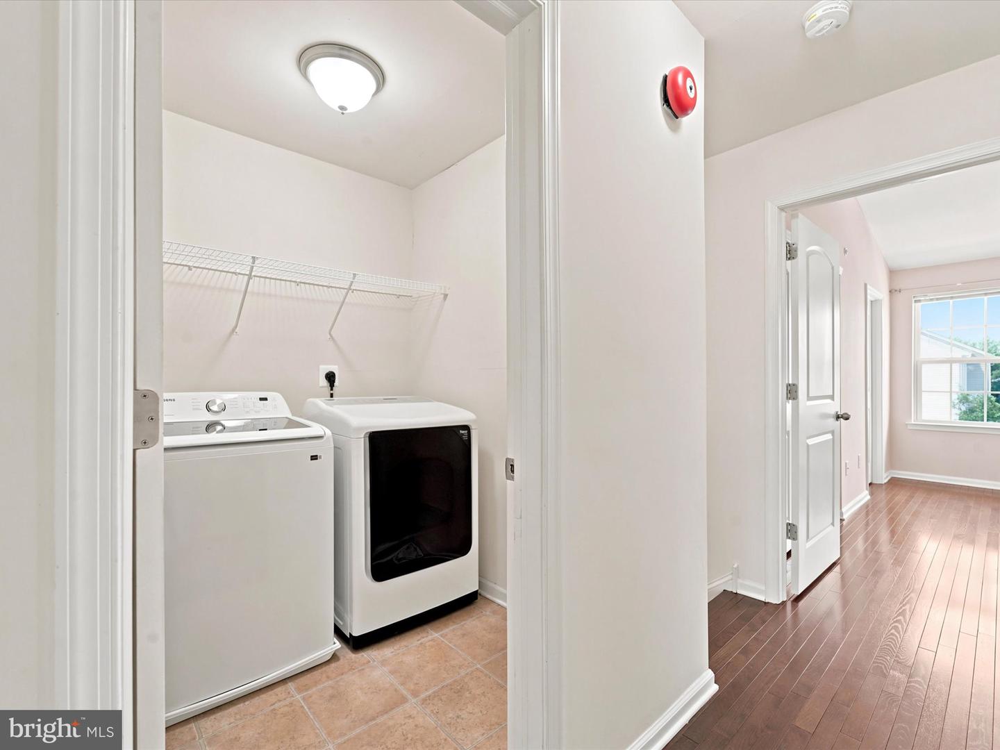 145 Mercer Ct — photo