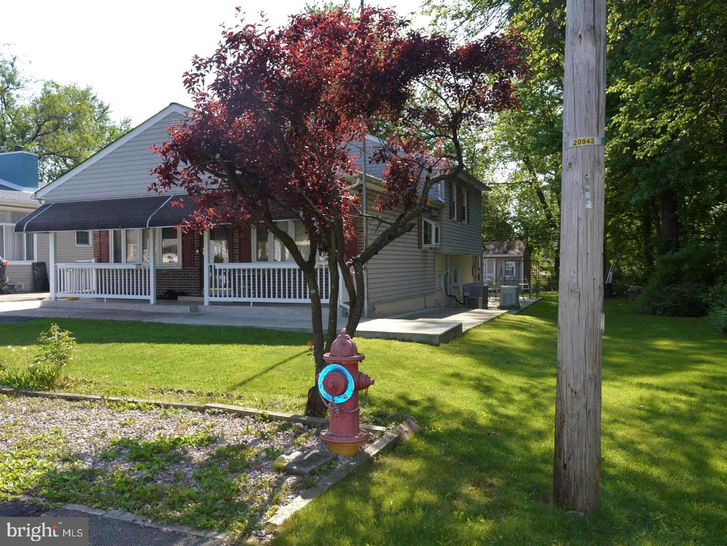 3131 Clive Ave — photo