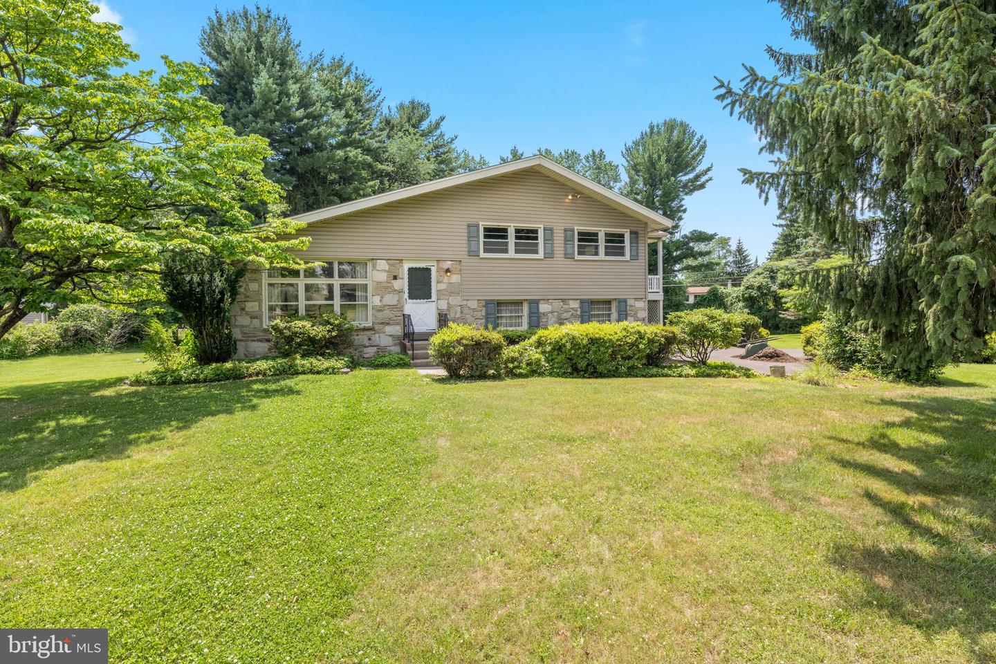 106 Pearl Dr — photo
