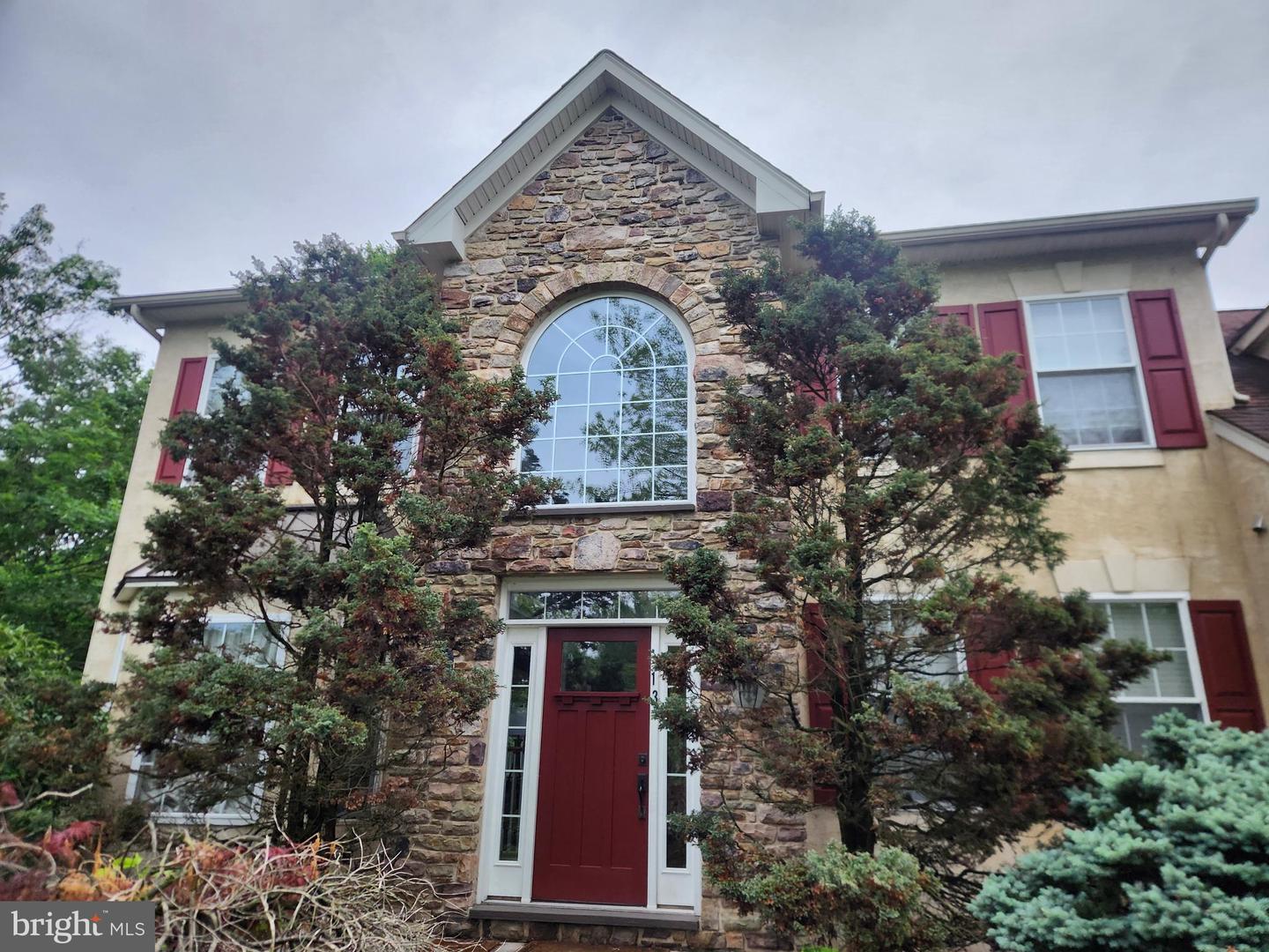 13 Leapson Ln — photo
