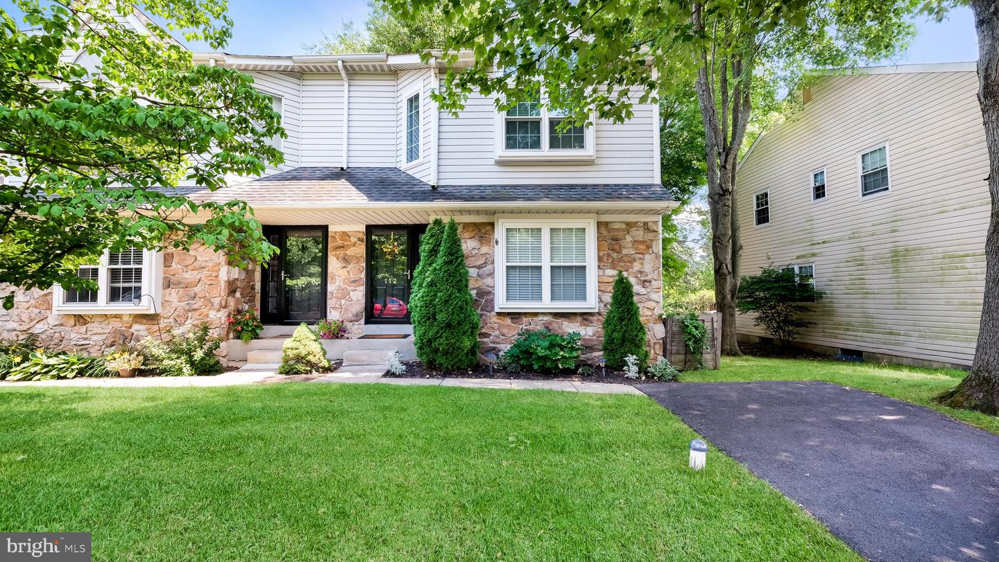 112 Sandy Ridge Drive, Doylestown, PA 18901