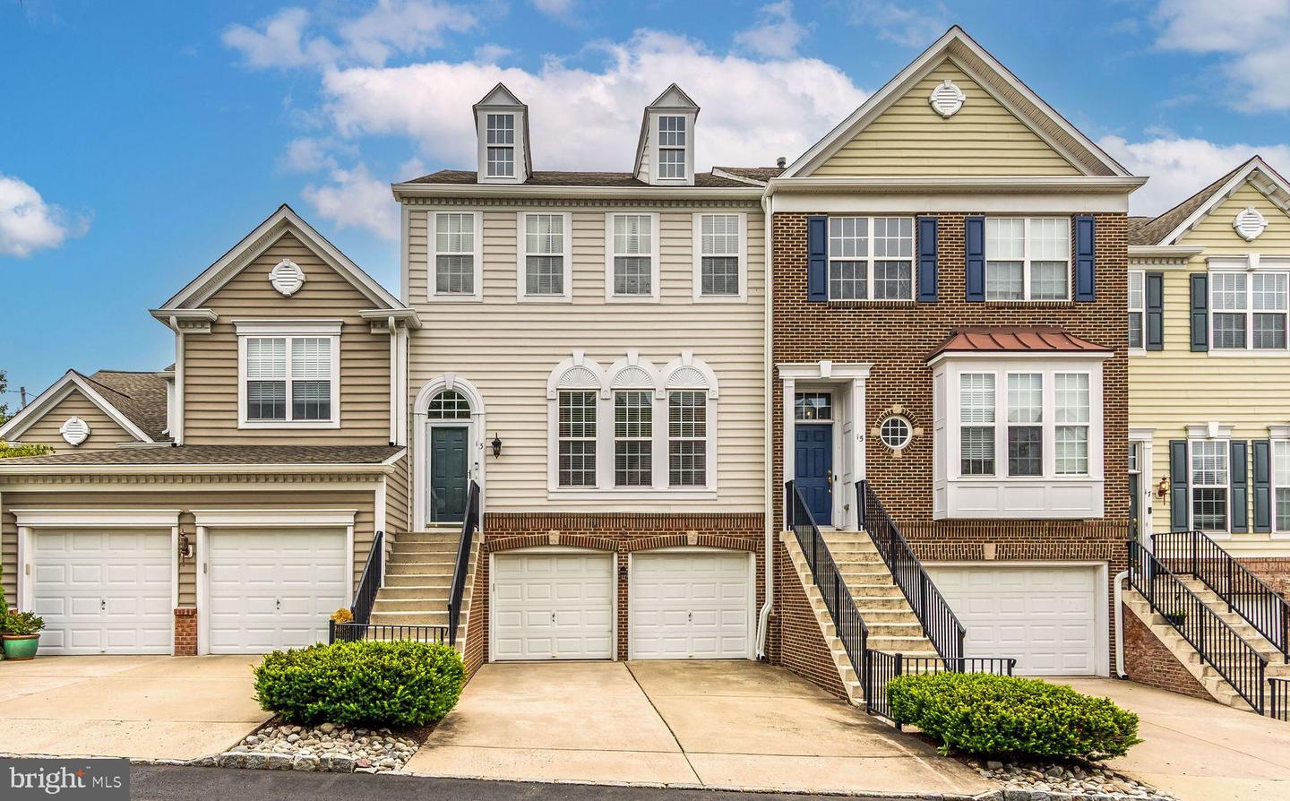 13 Addison Ct — photo