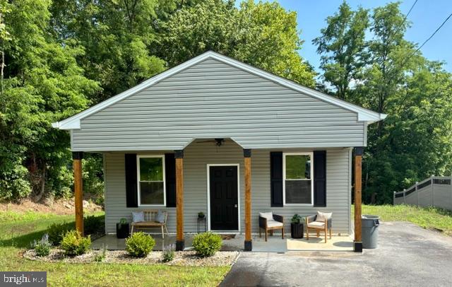 1407 Rising Sun Ave — photo