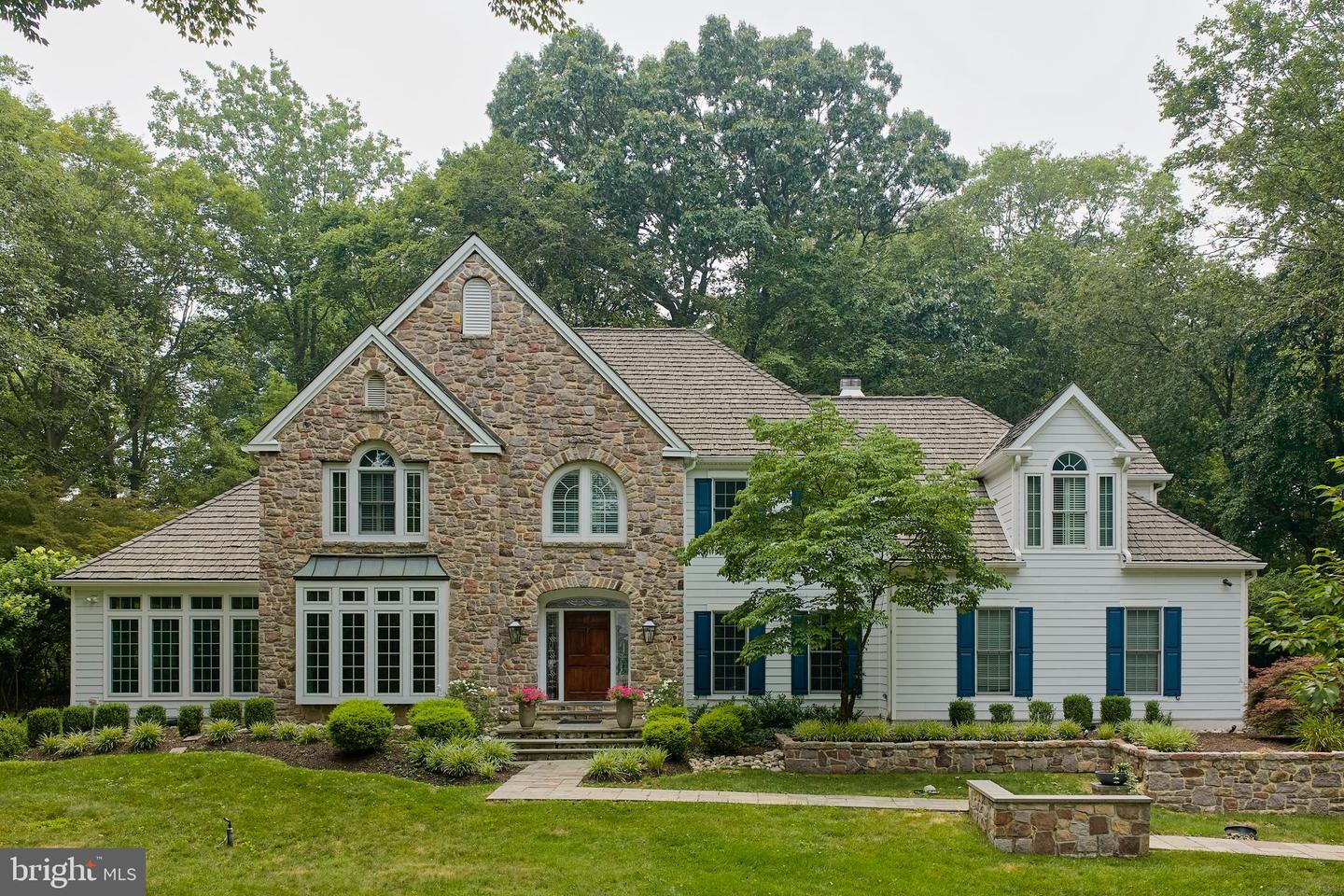 36 Timber Knoll Dr — photo