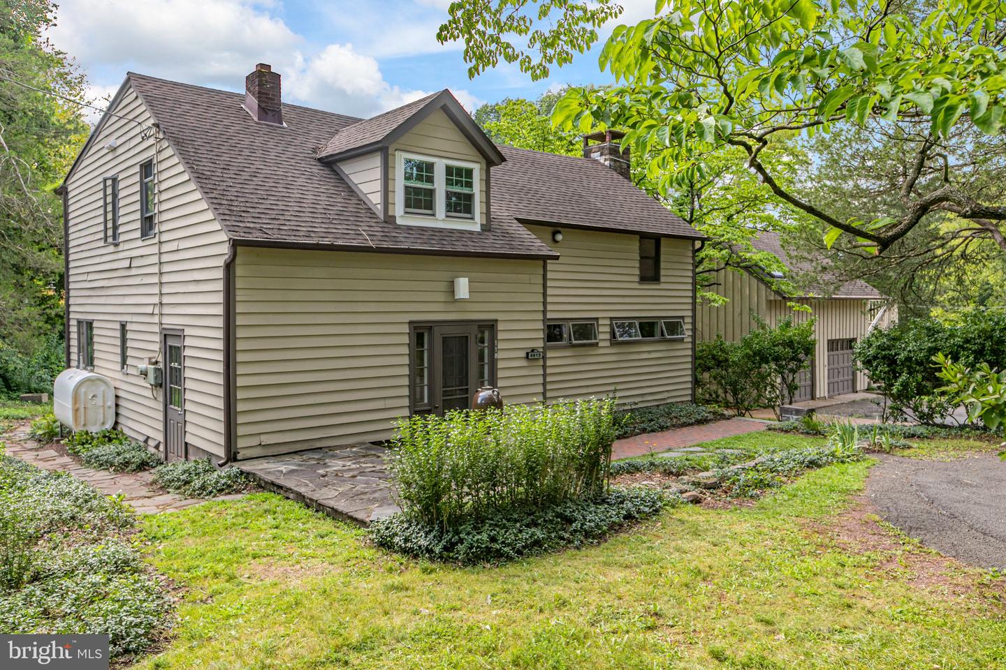 6615 Chapel Rd — photo