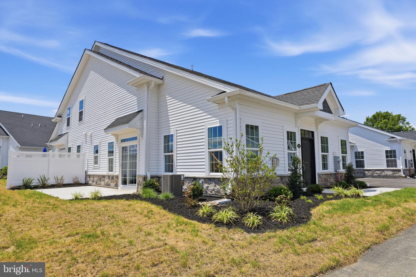 11 Cedar Cir ##6 — photo