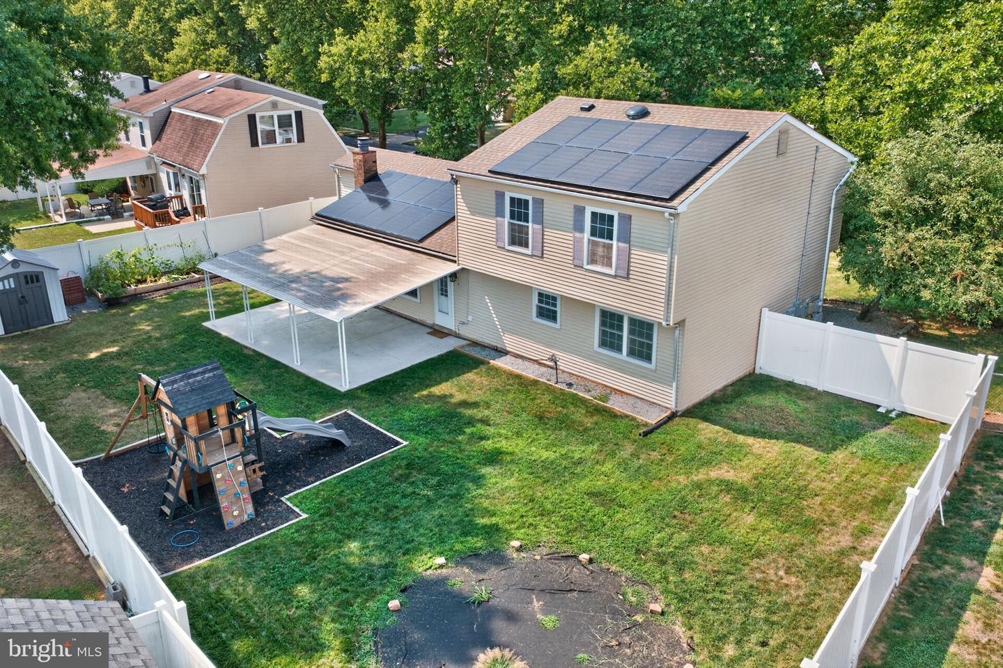 3442 Mansion Dr — photo