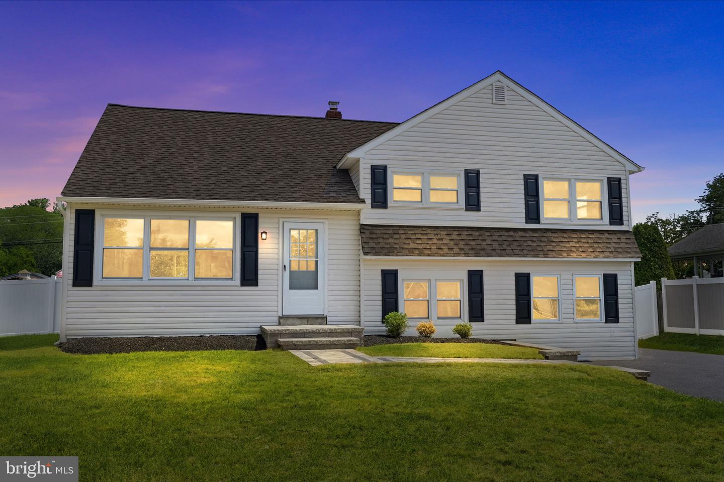 993 Riviera Road, Warminster, PA 18974 — photo 2