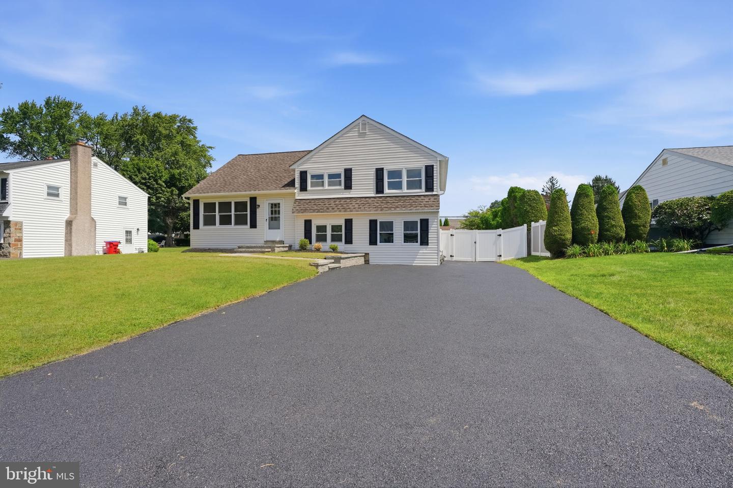 993 Riviera Road, Warminster, PA 18974 — photo 3