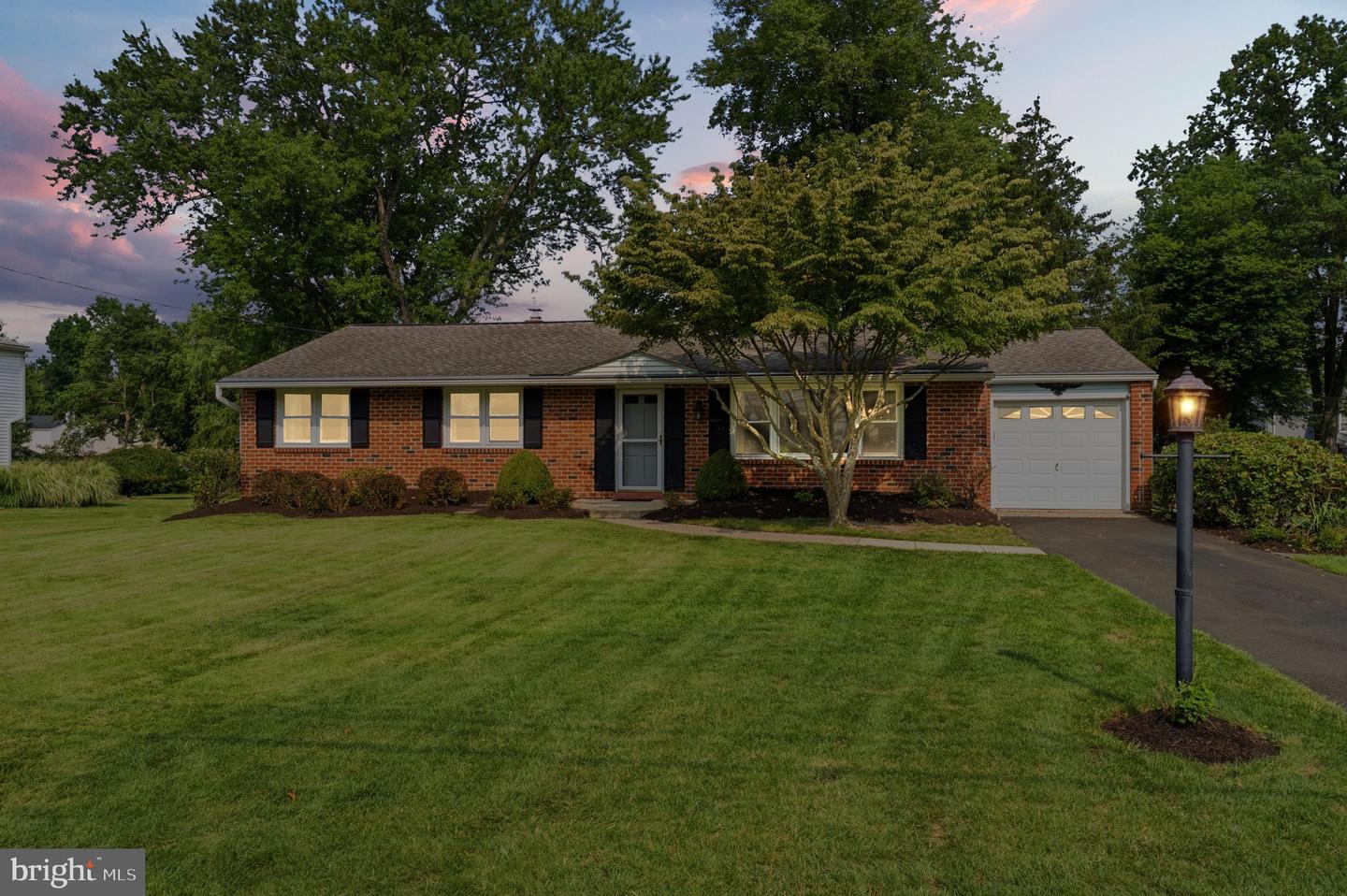 71 Cherokee Road, Doylestown, PA 18901