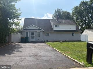 20 Inwood Road, Levittown, PA 19057