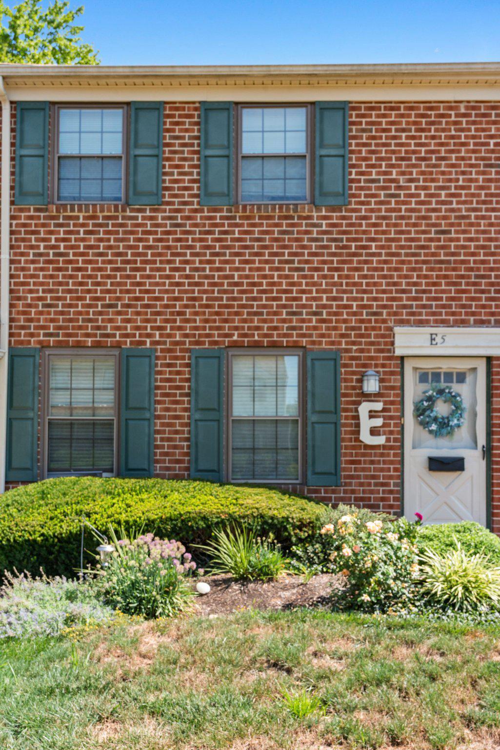 1155 York Rd #E5 — photo