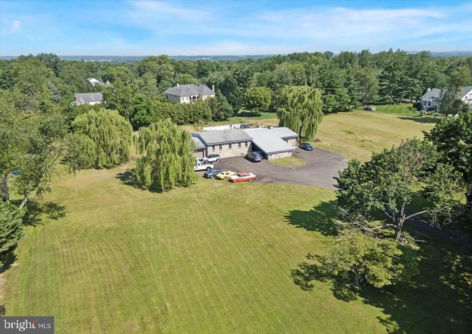 290 Hatboro Rd — photo