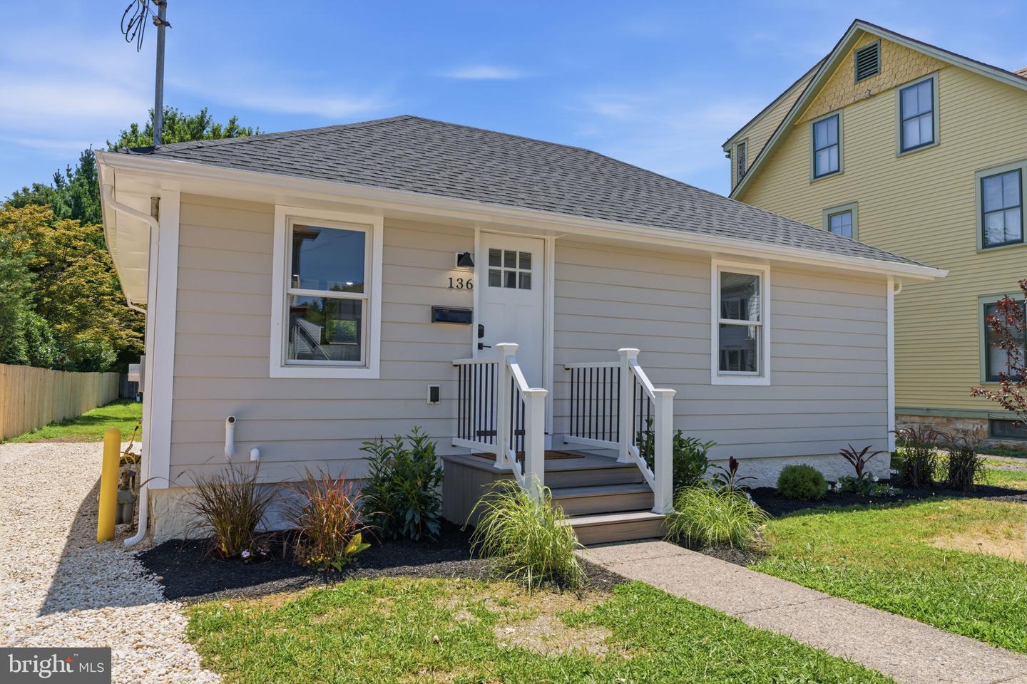 136 E Marshall Ave — photo