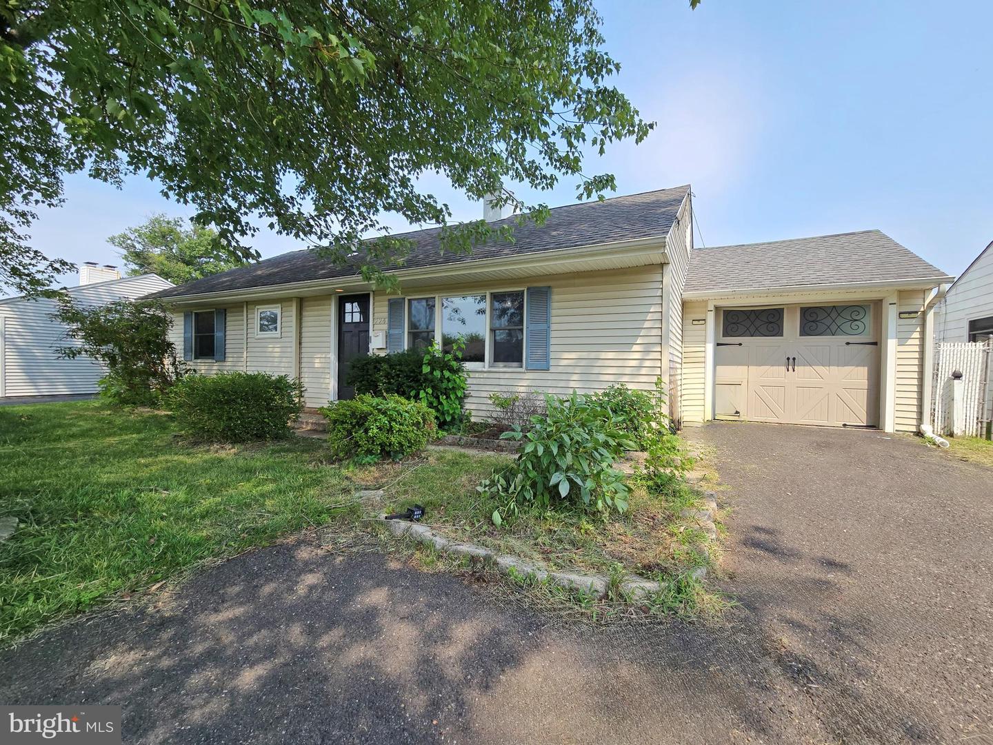 224 Guilford Rd — photo