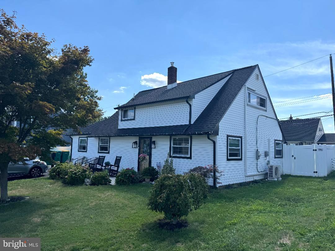 57 Greenbrier Rd — photo
