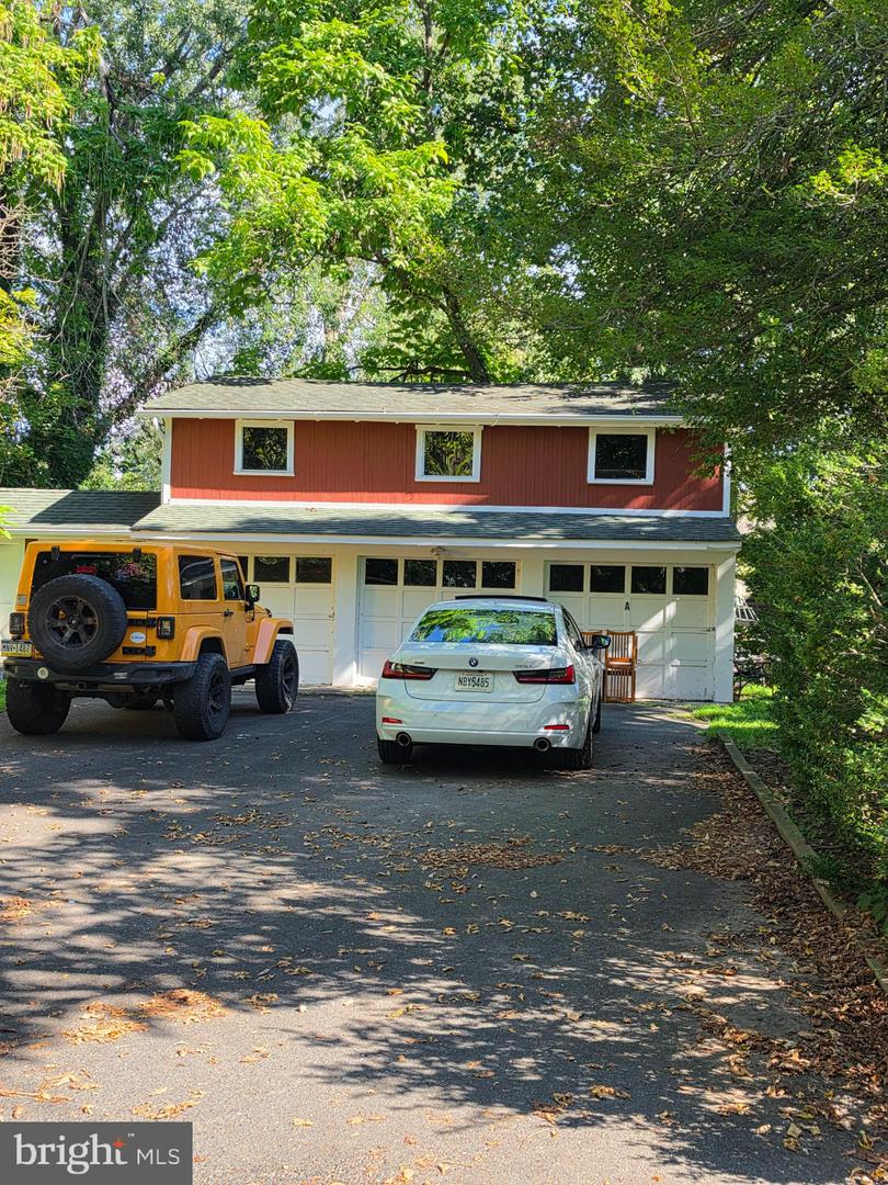 46 N Edgewater Ave #a — photo