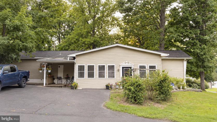 2 Highland — photo