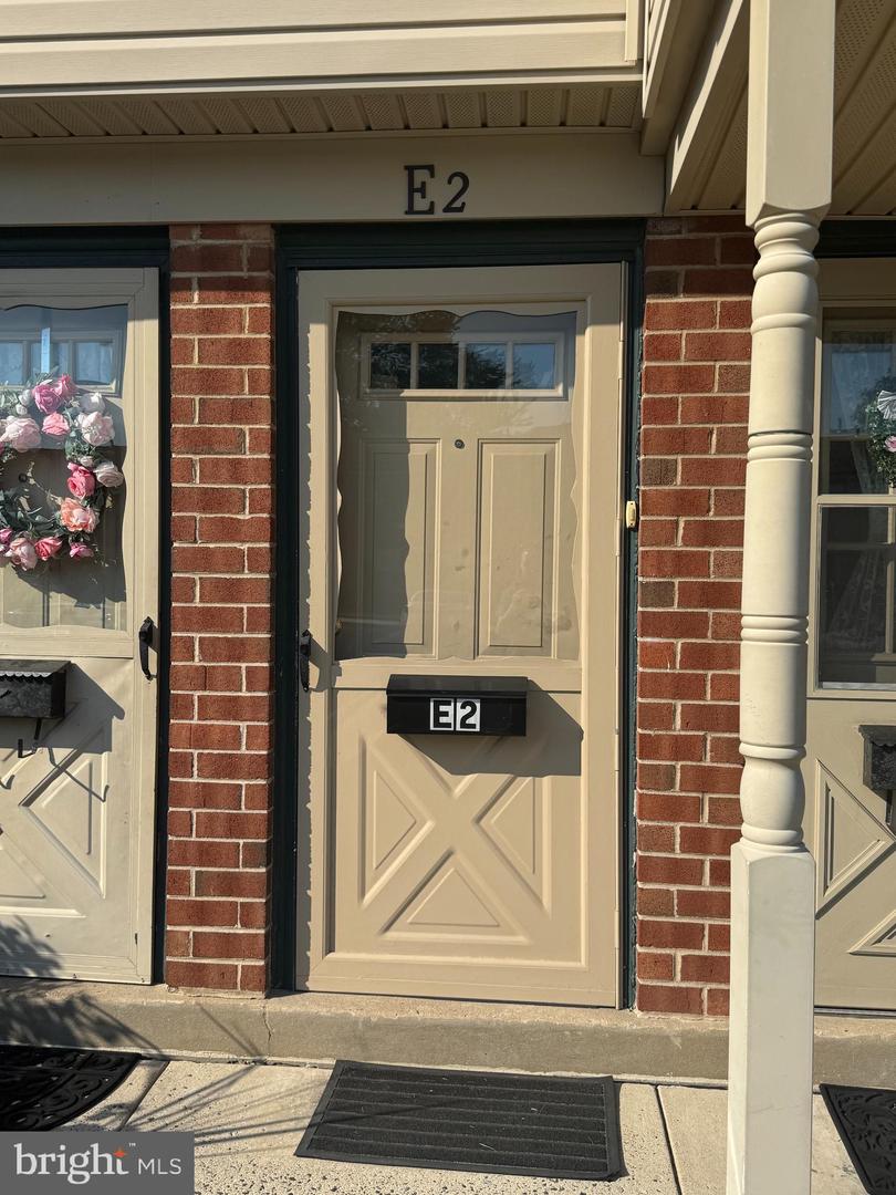 1155 York Rd #E2 — photo