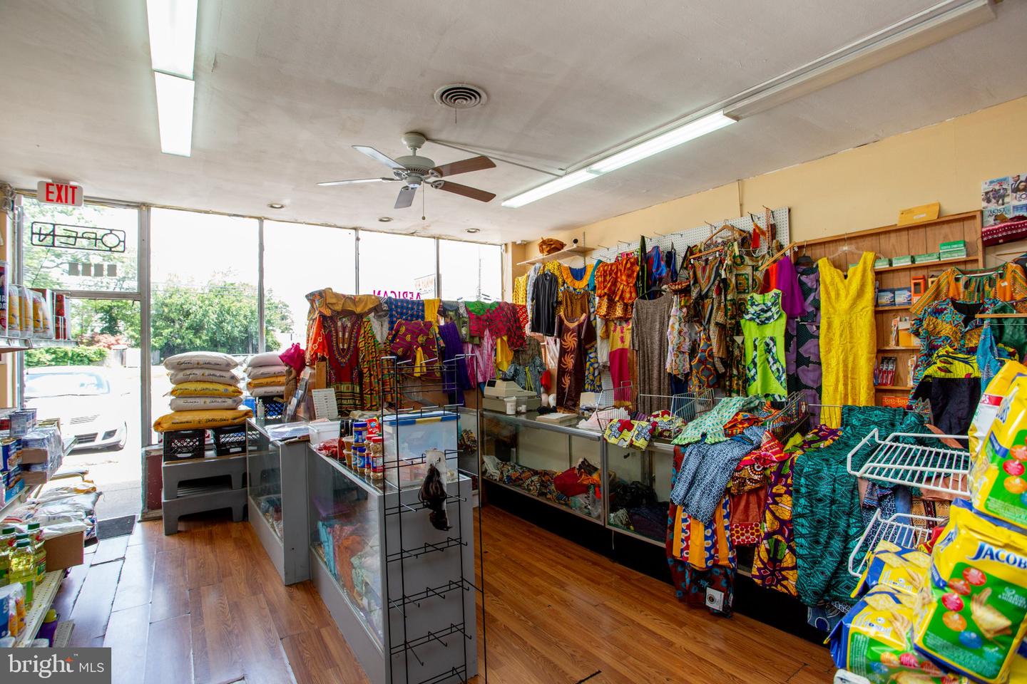 4009 Veterans Hwy — photo