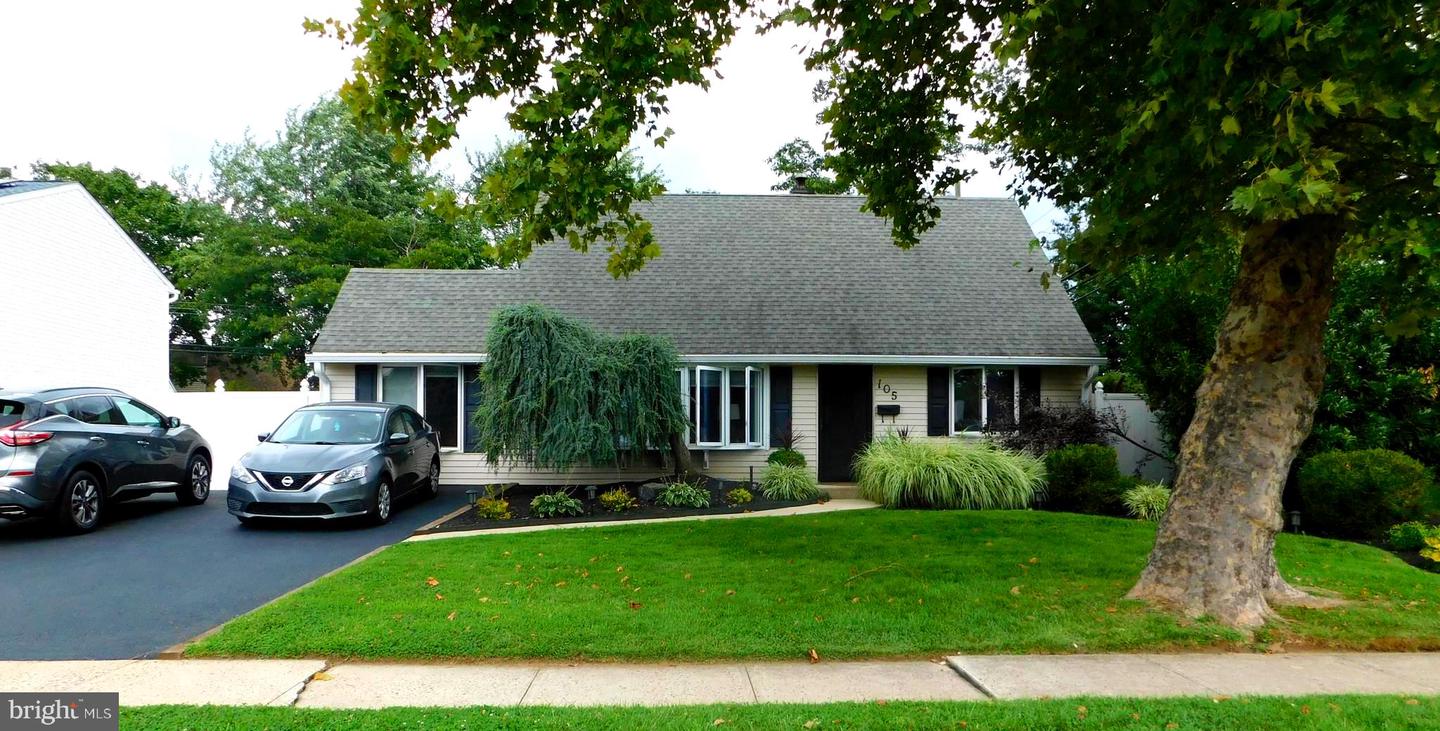 105 Queen Lily Rd — photo