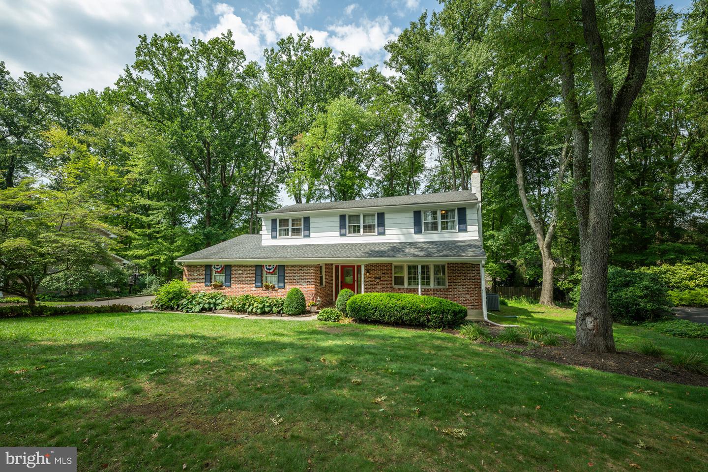 1019 Lafayette Dr — photo