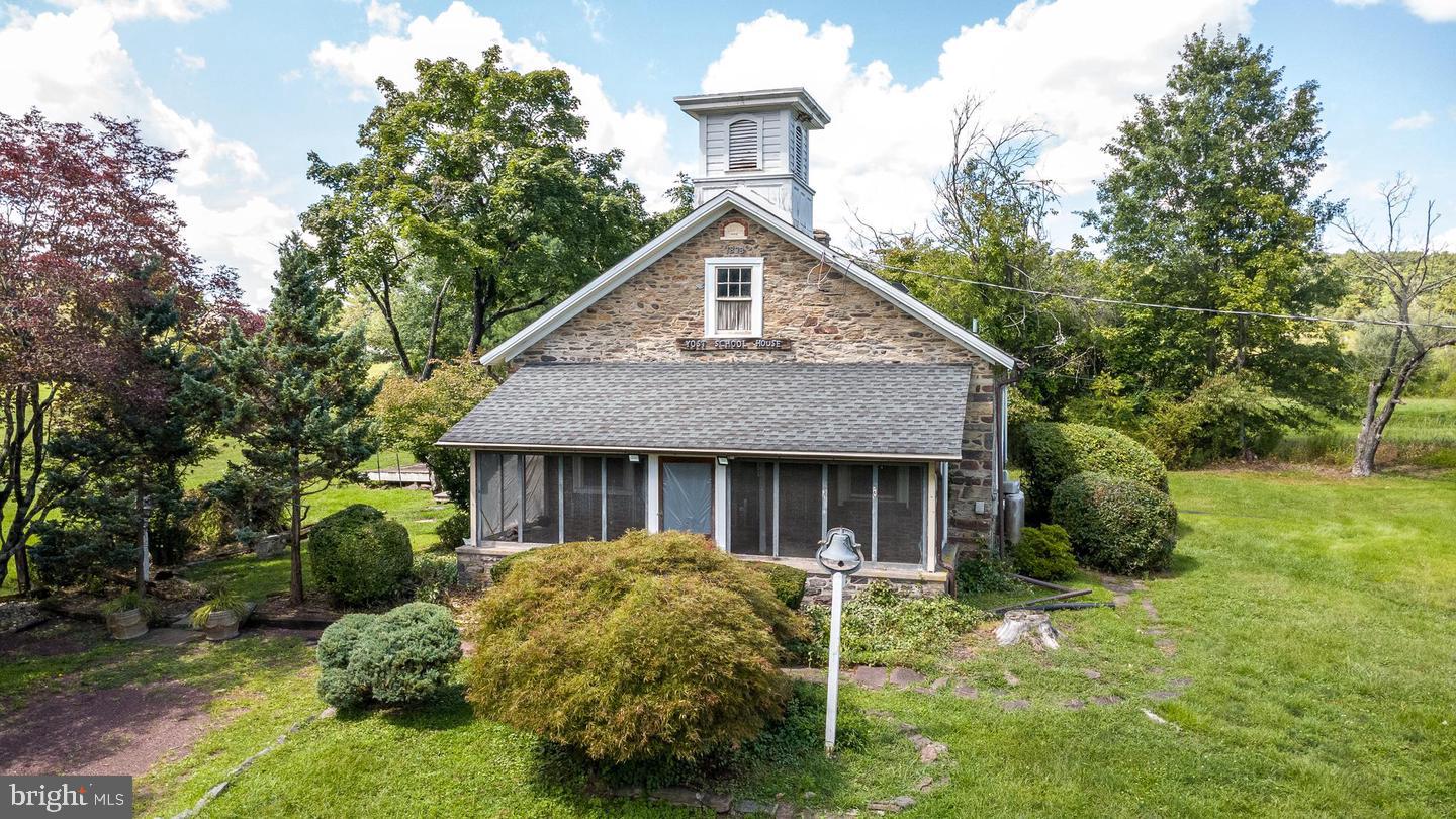 1510 Mink Rd — photo