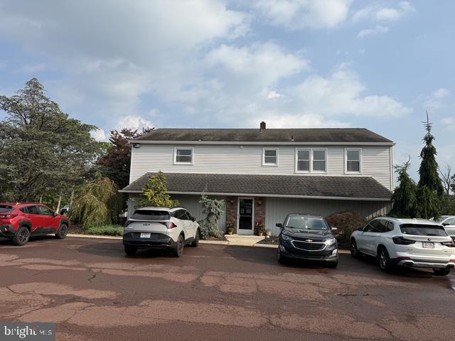 218 S Front St — photo