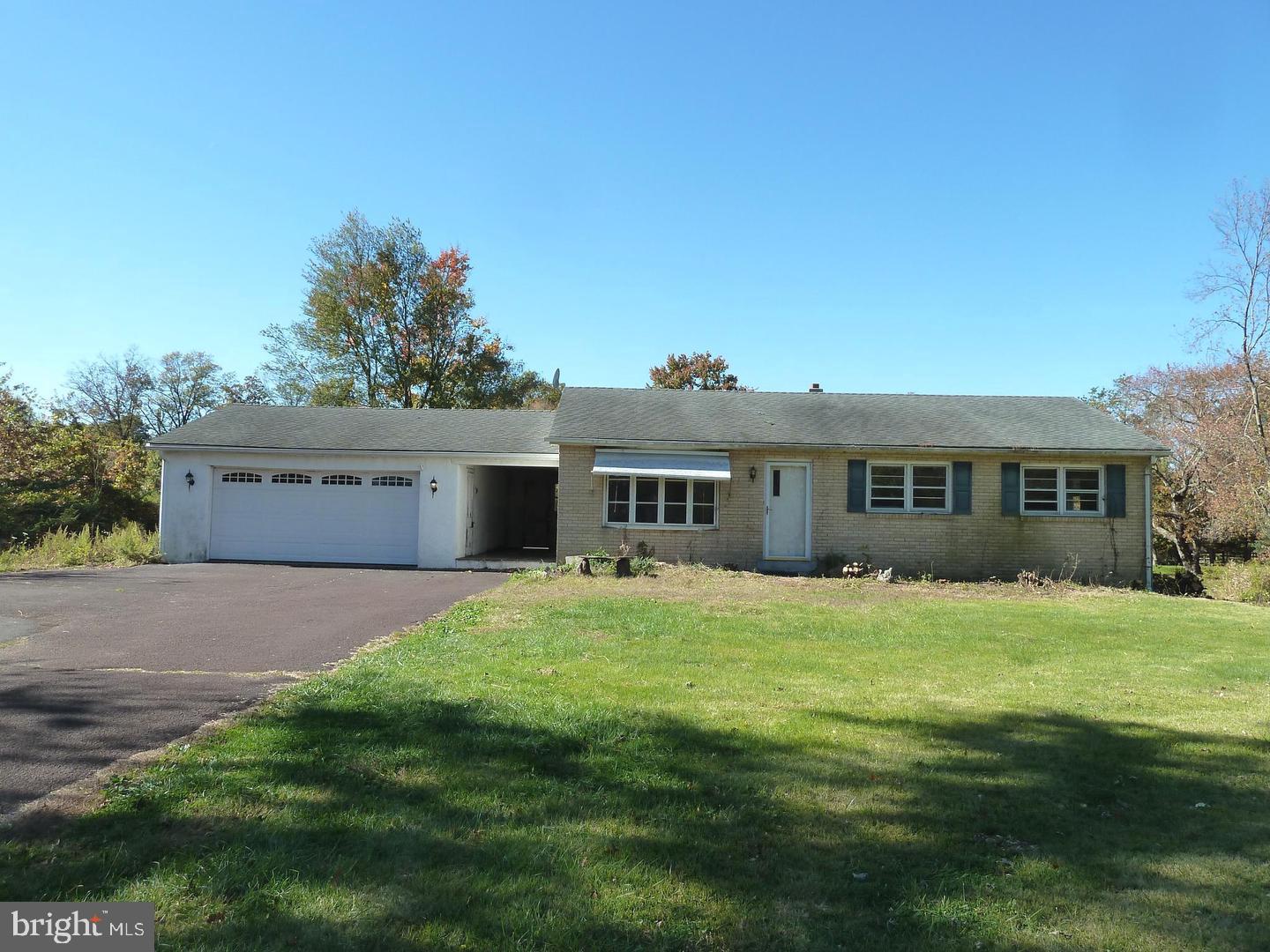 2744 Bedminster Rd — photo