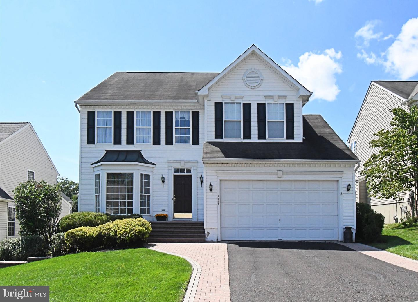 4528 Deep Glen Way — photo