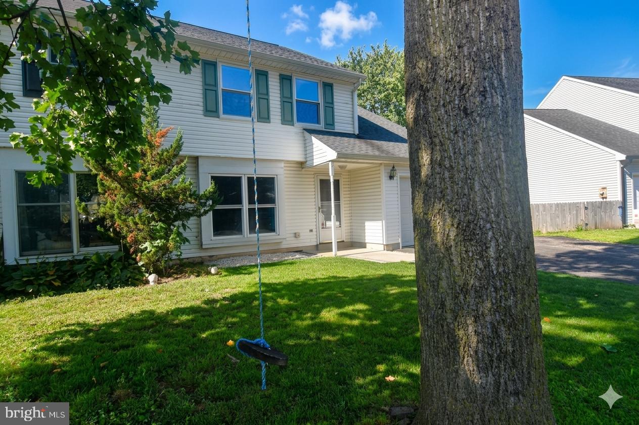 2037 Clover Mill Rd — photo