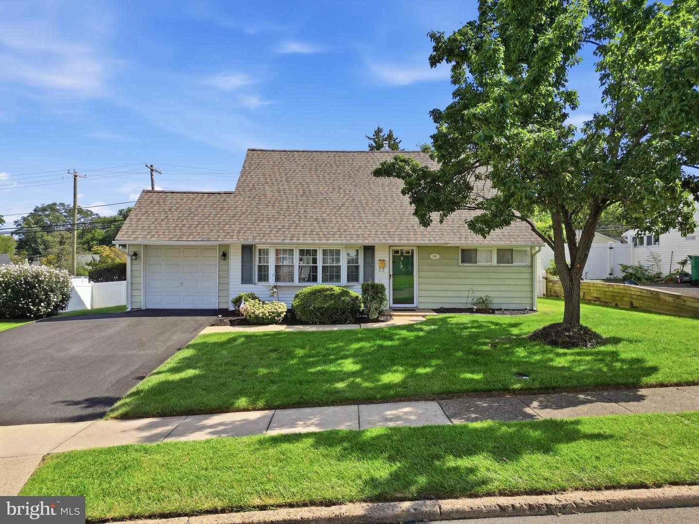 181 Lower Orchard Dr — photo