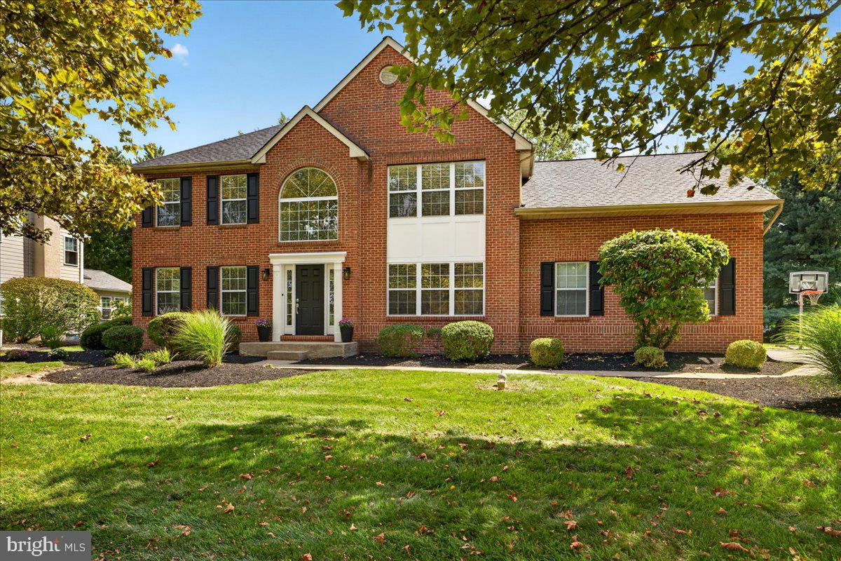1211 Longmeadow Ln — photo