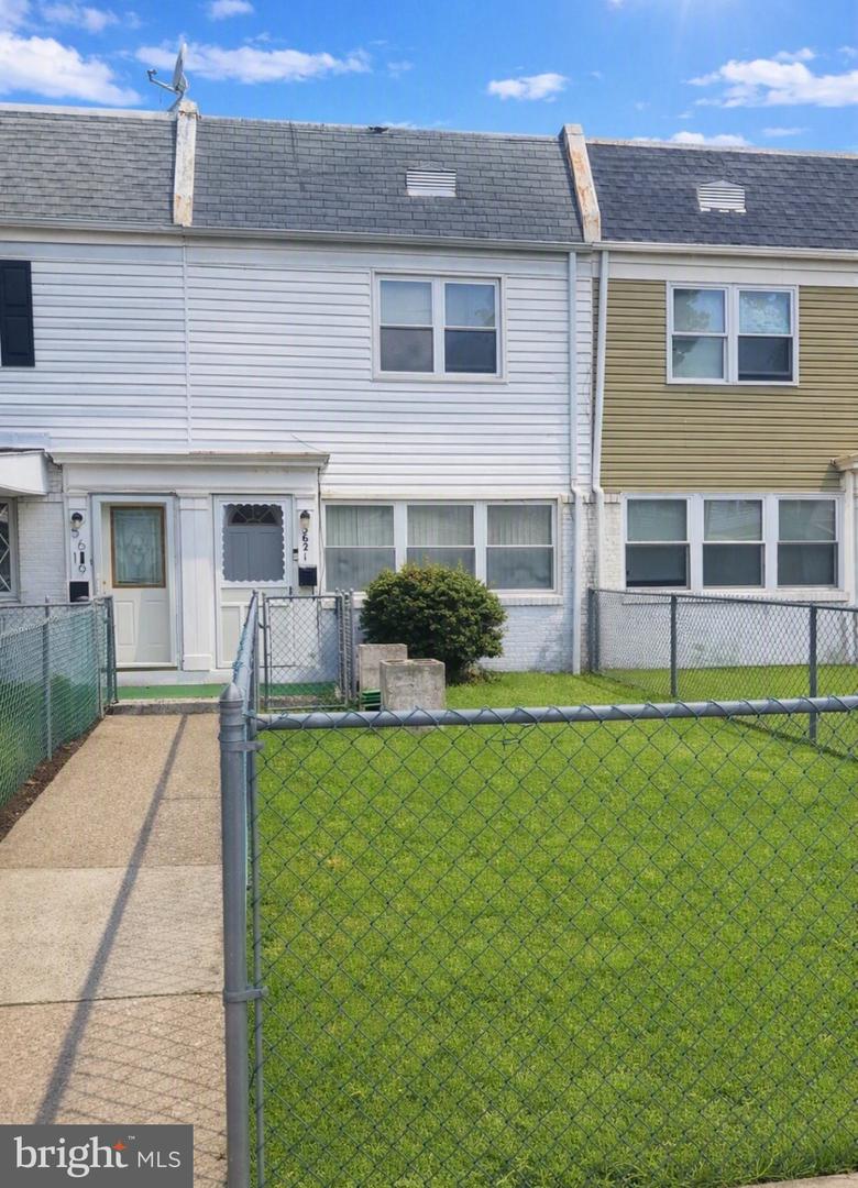5621 Mitchell Rd — photo
