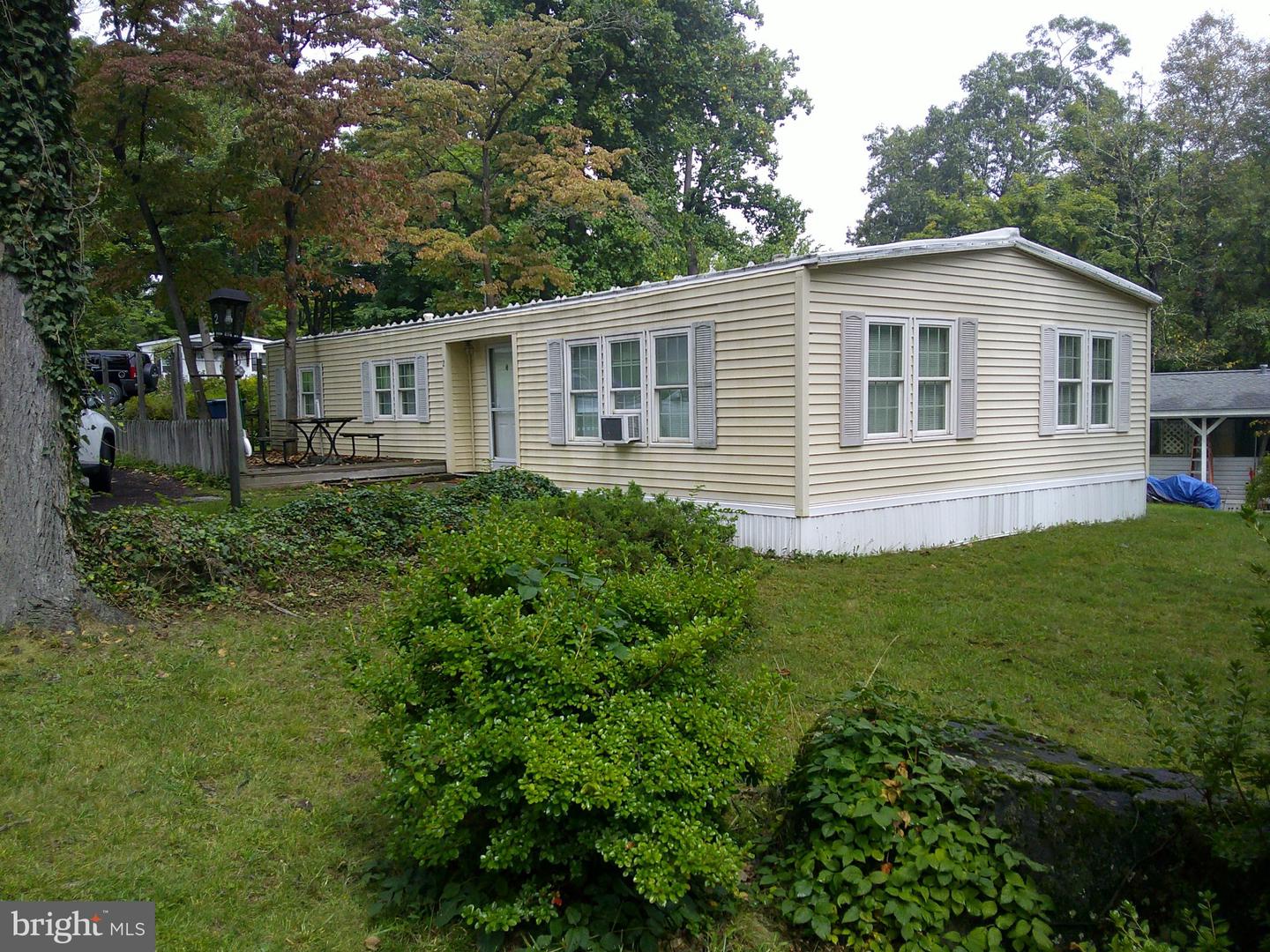 2 Brandy Way — photo